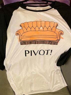 PIVOT FRIENDS HOT TOPIC BASEBALL JERSEY NWT